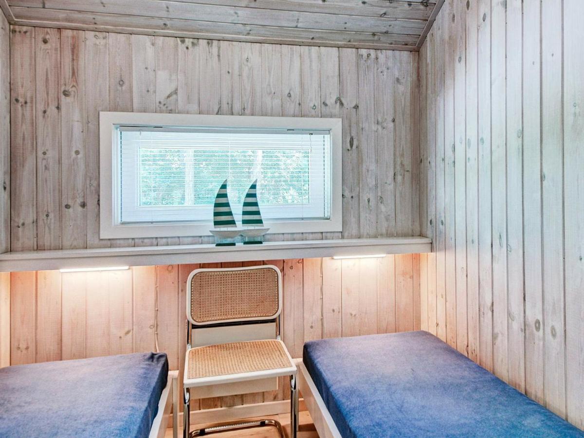 8 Person Holiday Home In Nex Vester Somarken Екстер'єр фото